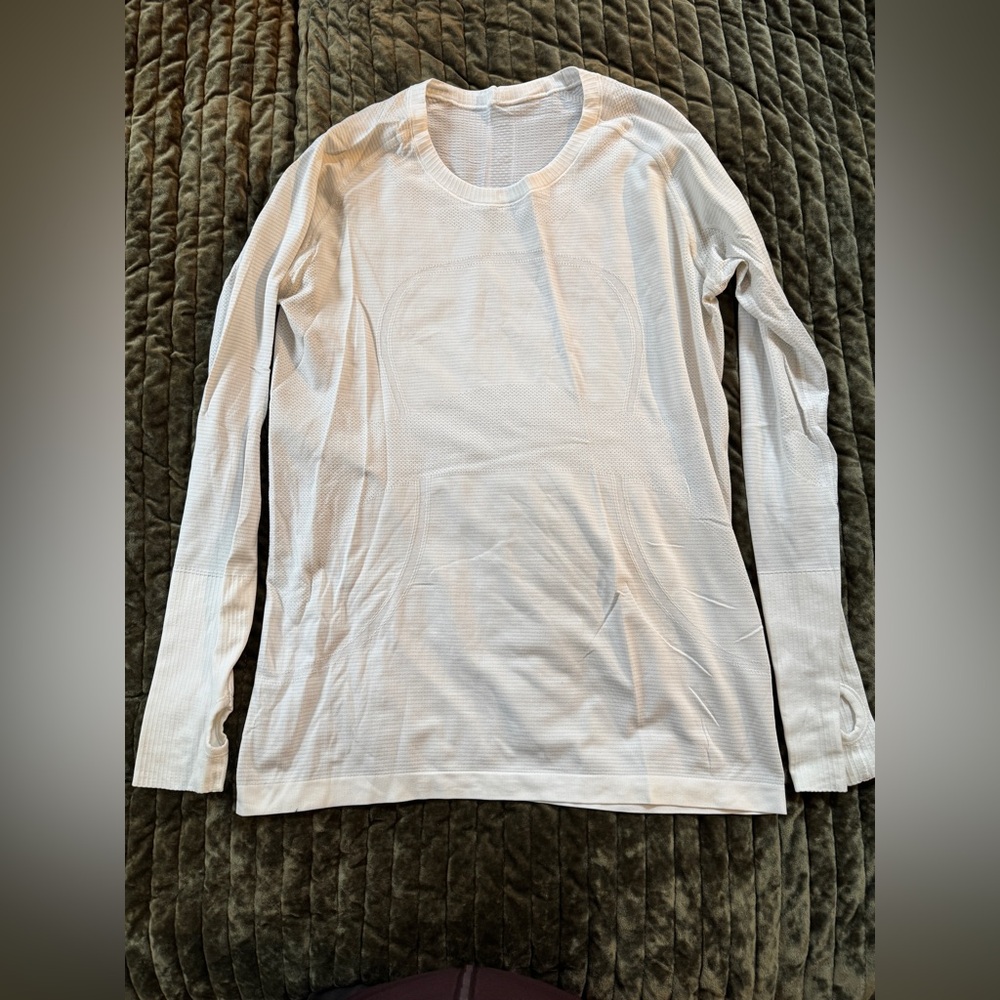 Lululemon swiftly long sleeve hip length size 12